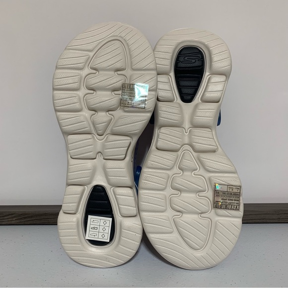 Skechers Foamies Go Walk 5 “Glowing Star”-Size 8 NWT - Picture 8 of 10